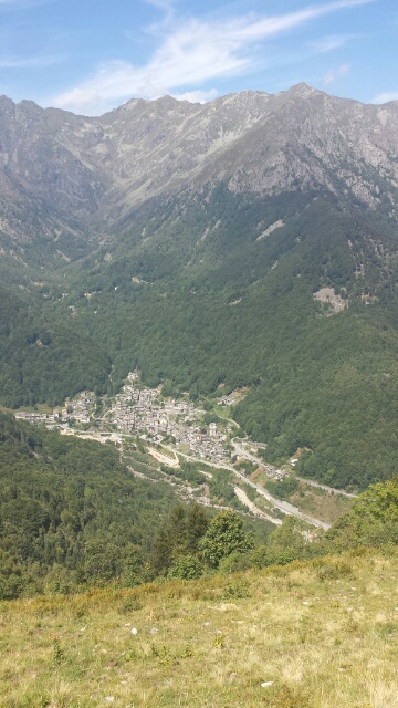 Blick vom Rifugio Madonna della Neve: Da ganz oben waren wir am Vortag nachmittags